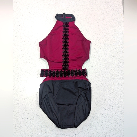 BEAUTIFUL Weissman Gymnastics Dance Leotard Adult Large OPEN BACK Maroon Black - Picture 1 of 4
